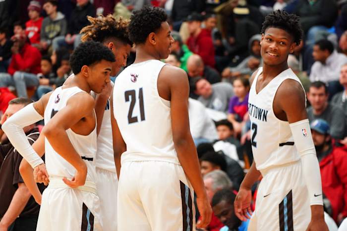 cam-reddish-westtown-team-huddle.jpg